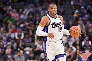 会考虑再次首发威少？国王主帅：我们正在考虑所有可能性